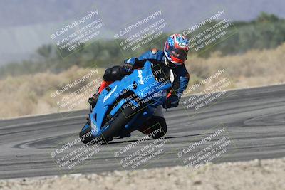 media/Oct-13-2025-Moto Forza (Mon) [[a66d839500]]/3-B Group/Session 3 (Turn 16)/